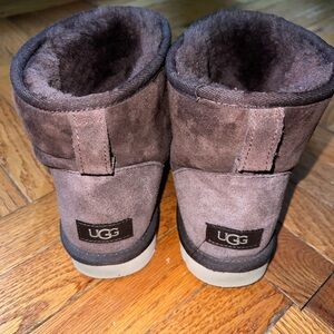 UGG Boots men’s size 9 - great condition